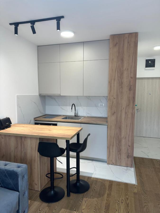 Luxury Apartments D&B Подгориця Екстер'єр фото