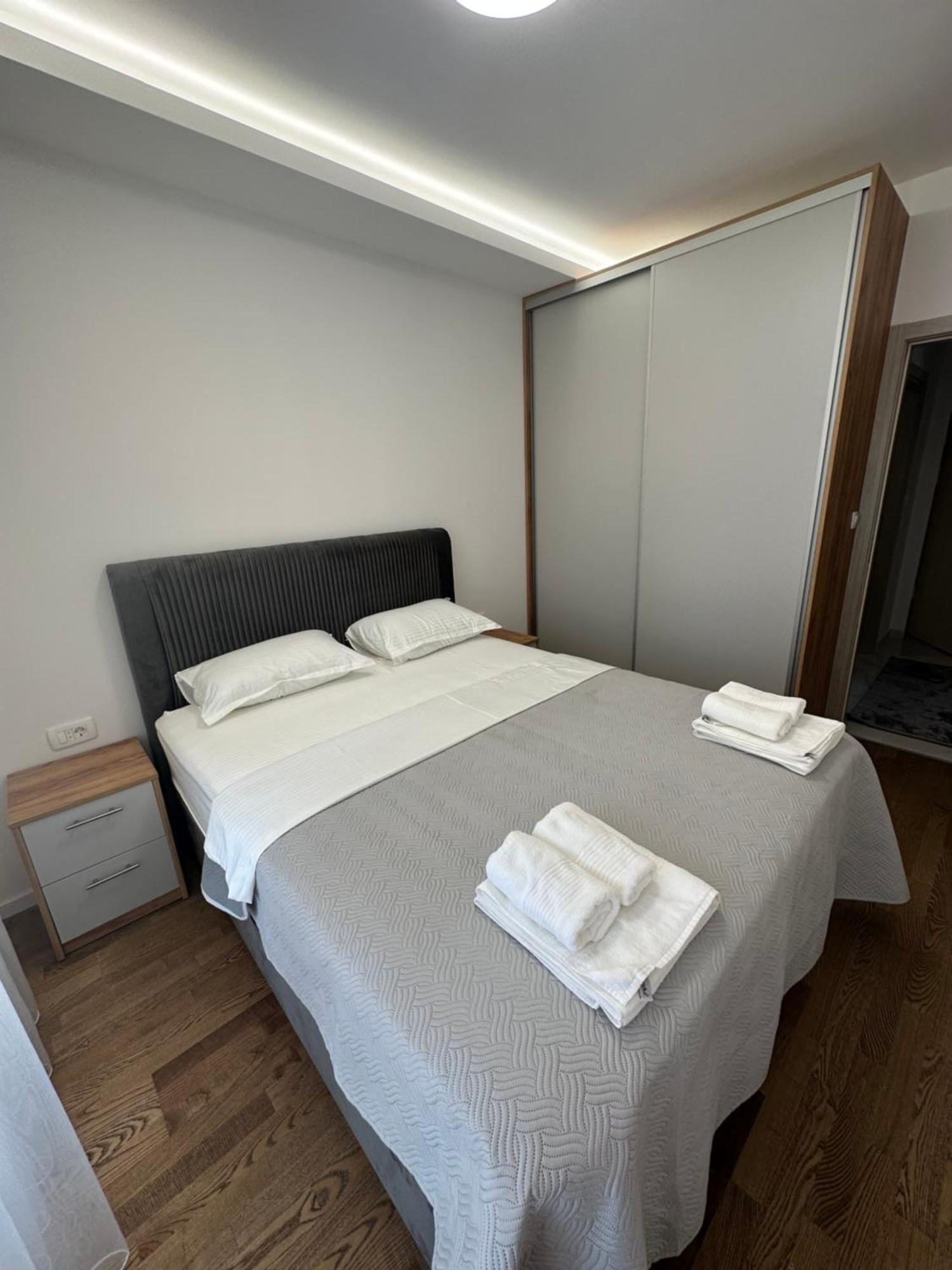 Luxury Apartments D&B Подгориця Екстер'єр фото